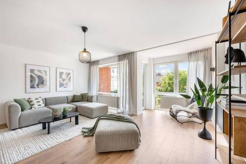 Wohnzimmer Bild 5 - Bezugsfertiges Reihenhaus in Langen - Familienidyll in guter Lage