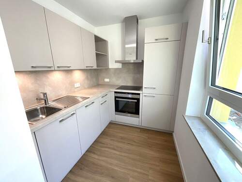 Musterwohnung Kochbereich - 4 Zimmer Etagenwohnung zur Miete in Nürnberg