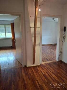 Zimmer OG - Solides 2-Familienhaus mit ganz viel Potential