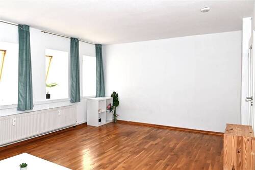 Wohnzimmer - 3 Zimmer Etagenwohnung zum Kaufen in Stralsund