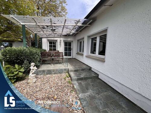 Terrasse/ Eingang - 3 Zimmer Bungalow zum Kaufen in Eichstedt (Altmark)