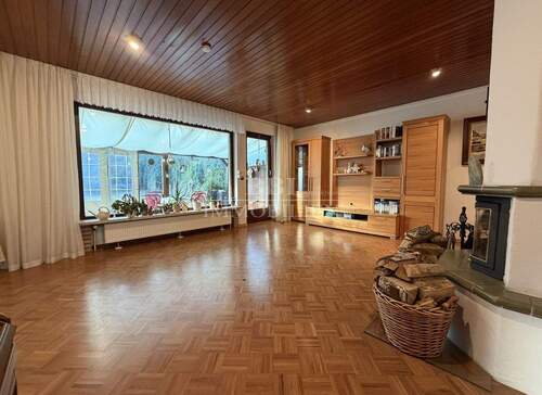 Großes Wohnzimmer - 3 Zimmer Einfamilienhaus in Quickborn