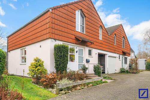 Aussenansicht - 4 Zimmer Doppelhaushälfte in Bremen