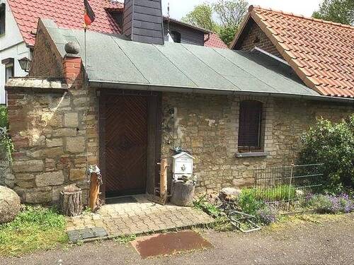 Eingang - 5 Zimmer Einfamilienhaus in Seegebiet Mansfelder Land