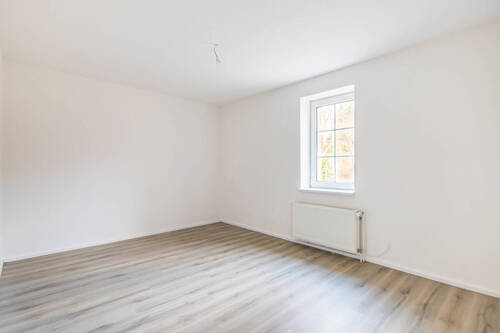 Zimmer 2 - 3. Wohnung - 