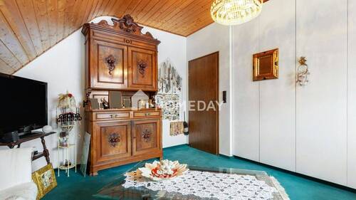 1. OG Wohnzimmer 2 - 