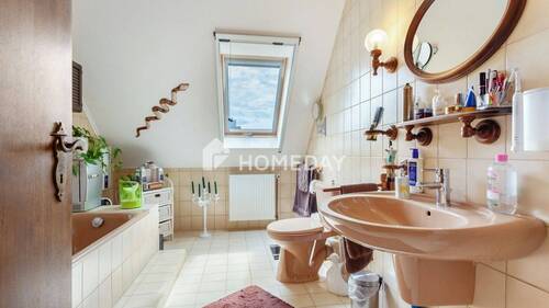 1. OG Badezimmer 1 - 