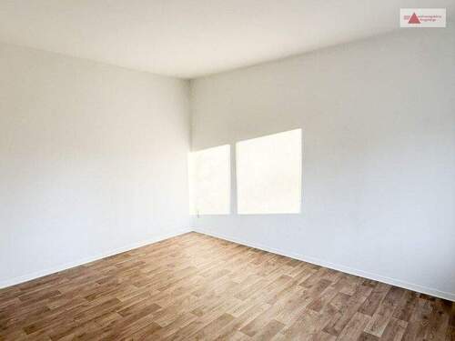 Wohnzimmer - 2 Zimmer Etagenwohnung zur Miete in Annaberg-Buchholz