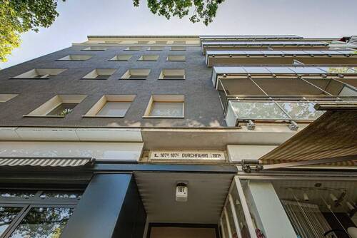 Fassade - 3 Zimmer Etagenwohnung in Berlin