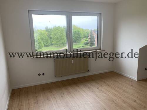 Wohnzimmer Fenster - Etagenwohnung mit 55,00 m&sup2; in Hamburg zur Miete