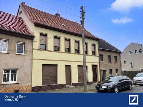 Hausansicht - Ideal für Eigentümer oder Investoren !