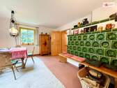 Speisezimmer mit Kachelofen Erdgeschoss - 