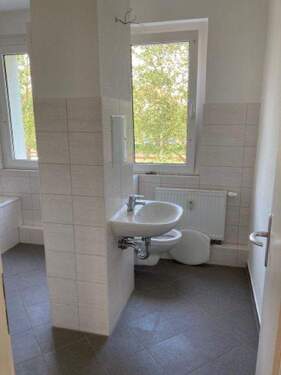 Badezimmer - 2 Zimmer Etagenwohnung zur Miete in Gera