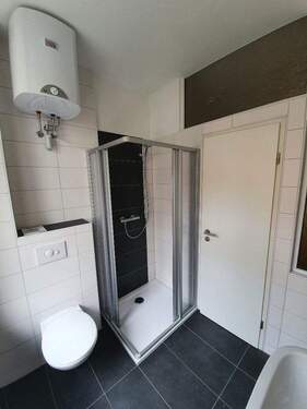 EG Dusche mit WC - 
