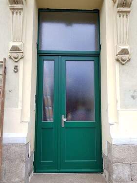 Haustüre-Detail - 1 Zimmer Mehrfamilienhaus, Wohnhaus in Reichenbach