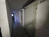 Eingang Lagerraum rechts.jpg - 