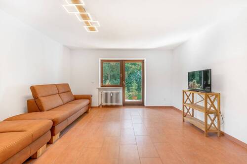 Wohnzimmer - Etagenwohnung mit 67,00 m&sup2; in Zwiesel zum Kaufen