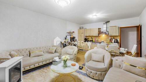 Wohnzimmer 2 - Kompakte 64 qm mit Garage, Stellplatz und Tageslichtbad in kleiner Hausgemeinschaft