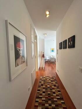 Flur - 2 Zimmer Etagenwohnung in Freiburg im Breisgau