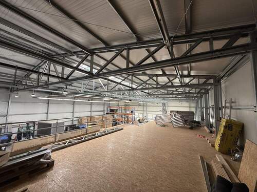 Empore über Büro - 