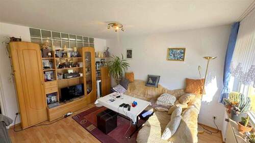 Wohnzimmer - Etagenwohnung in Garmisch-Partenkirchen zum Kaufen