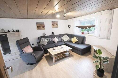 Wohzimmer EG - Einfamilienhaus mit 115,00 m&sup2; in Feilitzsch / Münchenreuth zum Kaufen