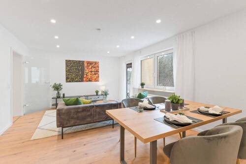 Titel - +++ Eigennutzer aufgepasst +++ Zentrale 4-Zimmerwohnung in Neu-Ulm