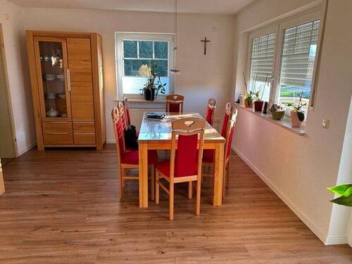 2225-Essen - 