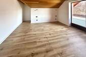 Elternschlafzimmer DG - 