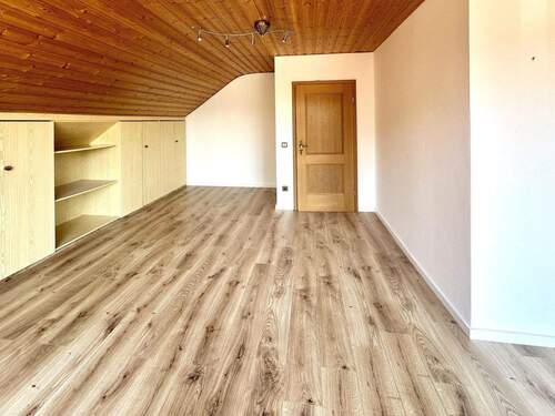 Kinderzimmer DG - 