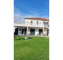 NEUMANN - Hochwertige Doppelhaushälfte in top Lage! - Kösching