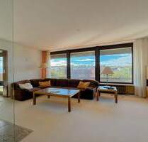 großflächiges Einfamilienhaus mit Schwimmbad in Eisingen