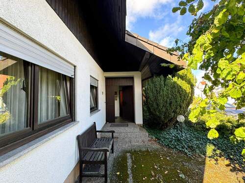 Außenansicht - 6 Zimmer Einfamilienhaus zum Kaufen in Eisingen