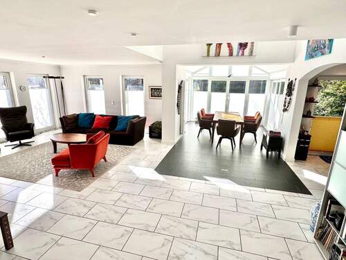 Wohn- und Essbereich - 