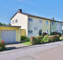 Kleine Ein-Zweifamilien Doppelhaushälfte auf großem Grundstück in ruhiger Lage von Haan-Gruiten