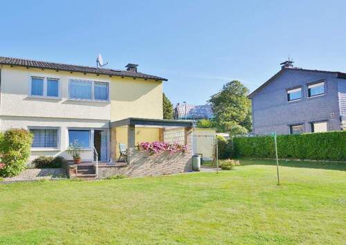 Hausansicht Garten - 