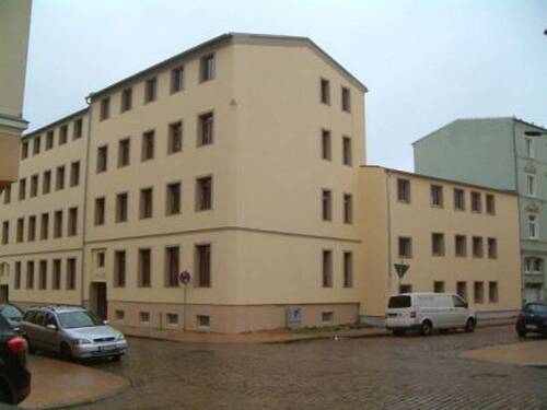 Bild 1 - Attraktive 2-Zimmer-Wohnung mit Balkon in der Paulsstadt zu mieten!