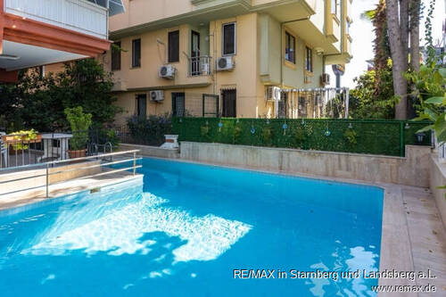 Mit Pool - 3 Zimmer Etagenwohnung zum Kaufen in Fener