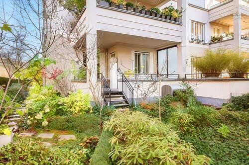 Garten mit Balkon - 