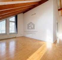 F&D | Nordstadt! Besondere 4,5-Zimmer-DG-Wohnung mit Südbalkon - Tuttlingen