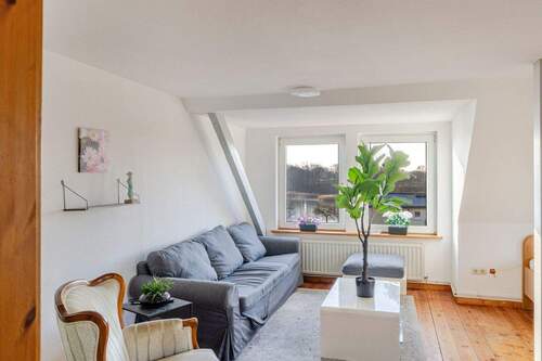 Wohnung II Wohnraum - 