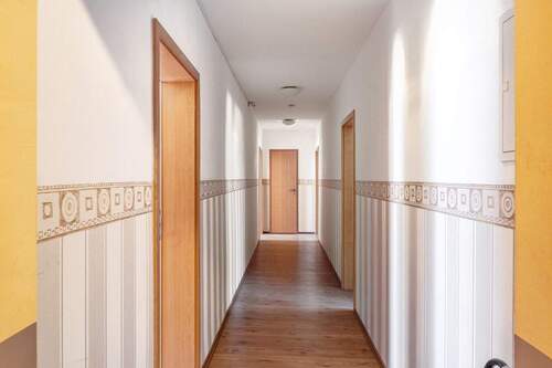 Zugang zu den Gästezimmern - 