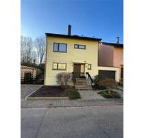 Gepflegtes und sehr schön geschnittenes EFH mit zusätzlichem Garten - Rastatt Niederbühl