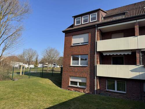 EG mit Balkon - Ihr neuer Lieblingsplatz - mit Balkon, Licht und Raum für Ihre eigenen Ideen