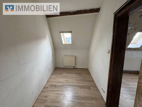 Wohnung Dachgeschoss - 8 Zimmer Gewerbeobjekt (Büro, Produktion, Verkauf) in Eisenberg