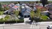 Straßenseite - 