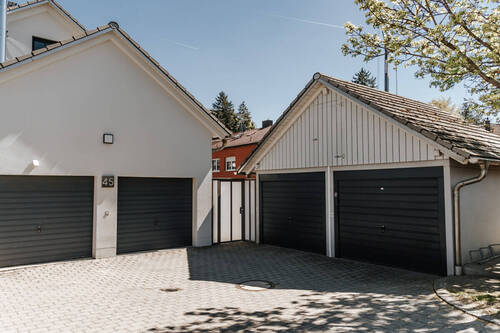 Garage - 