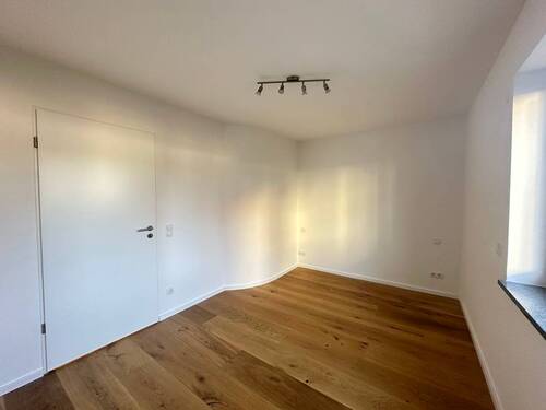 Schlafzimmer EG - 