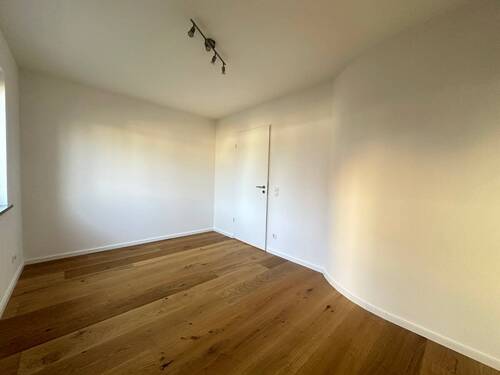 Schlafzimmer EG - 