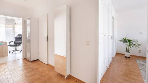 Flur - Etagenwohnung mit 114,90 m² in Barsbüttel zum Kaufen